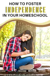 Help foster independence in your homeschool! Here are three easy steps you can implement to train your homeschoolers to learn independently. 